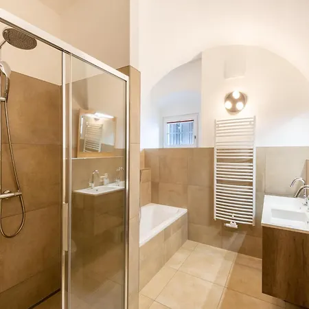 Near Slopes, Cleaning Included Holiday home
