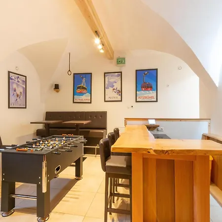 Near Slopes, Cleaning Included Holiday home
