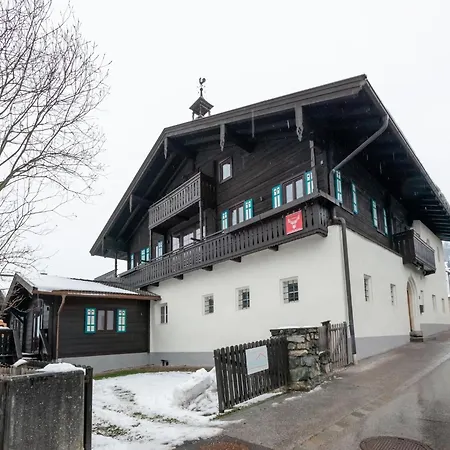Traditional Near The Area, Cleaning Included